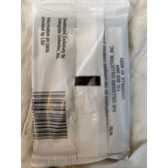 1st Edition LSU Tigers Collegiate Collection Trading Cards Factory Sealed Pack - Picture 2 of 3